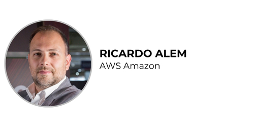 [Ricardo Alem no AI Festival da StartSe.]